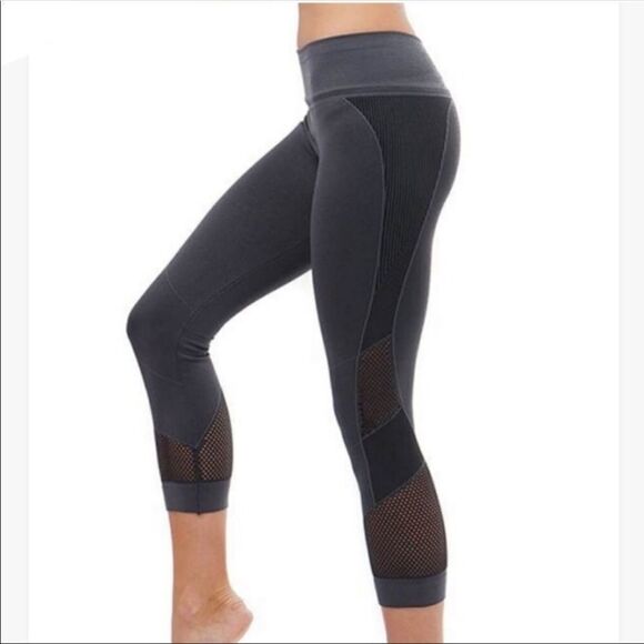 NUX Vivian Capri NWT - Picture 3 of 6